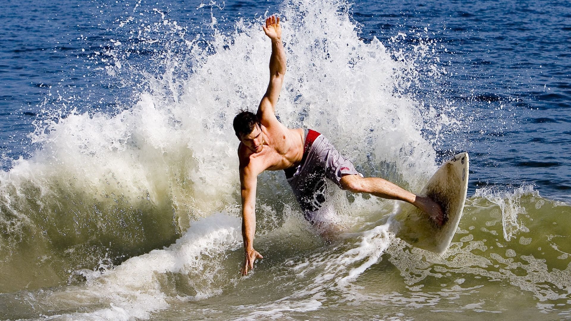 【规则讲解】棒球比赛中的三振、选球和盗垒详解,棒球三振必须连着三个好球么